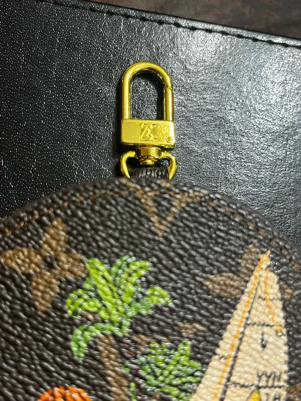Louis. Vuitton. Limited Edition Vivienne. Beach Sailing Round Zipper Pouch Charm